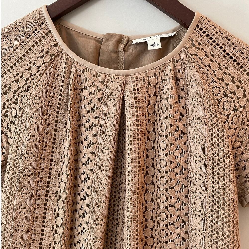 Banana Republic Lace Overlay Blouse Short Sleeve Zipper Office Date Elegant 8 - Picture 2 of 12